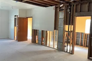 670 Crenshaw, Los Angeles, CA 90005 - Photo 24