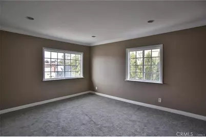 670 Crenshaw, Los Angeles, CA 90005 - Photo 16