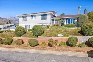 11493 Casa Blanca St, Yucaipa, CA 92399 - Photo 4