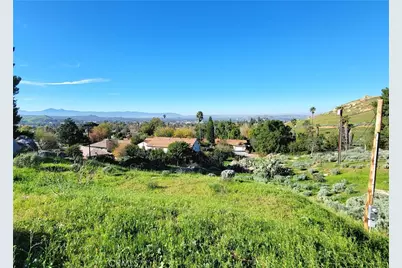 2935 Galaxie Heights Road, Riverside, CA 92507 - Photo 2