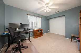 12721 Royal Oak Ct, Yucaipa, CA 92399 - Photo 24