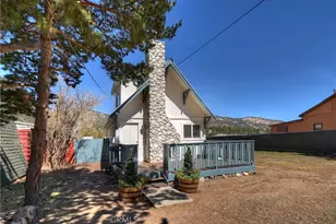 927 W Fairway, Big Bear City, CA 92314 - Photo 2