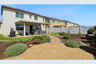 1377 Black Diamond, Beaumont, CA 92223 - Photo 6