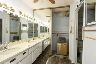 10988 Middleborough, Riverside, CA 92503 - Photo 10