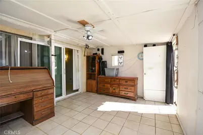 10988 Middleborough, Riverside, CA 92503 - Photo 8