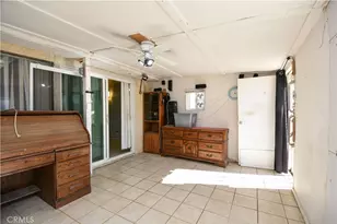 10988 Middleborough, Riverside, CA 92503 - Photo 8