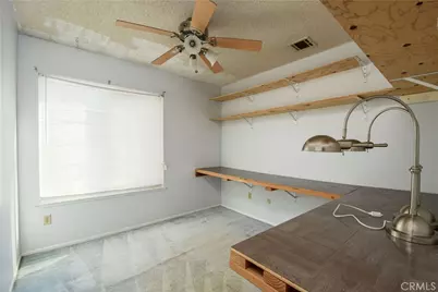 10988 Middleborough, Riverside, CA 92503 - Photo 14