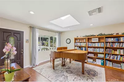 11 E Crescent, Redlands, CA 92373 - Photo 8