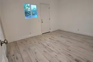 871 Joann, Costa Mesa, CA 92627 - Photo 10