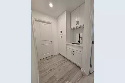 871 Joann, Costa Mesa, CA 92627 - Photo 6