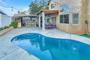 9100 Clay Canyon Dr, Corona, CA 92883 - Photo 2