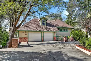 28125 Geneva Ln, Lake Arrowhead, CA 92352 - Photo 4