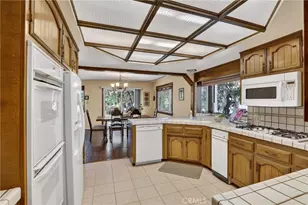 28125 Geneva Ln, Lake Arrowhead, CA 92352 - Photo 14