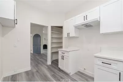 2723 Iris Street, Riverside, CA 92507 - Photo 6