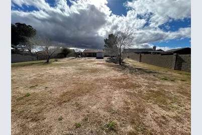 12734 Laurel Oak, Victorville, CA 92392 - Photo 30