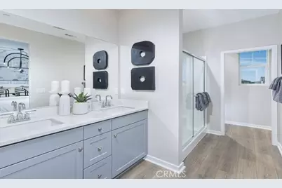 33221 Opal Glass Drive, French Valley, CA 92596 - Photo 12