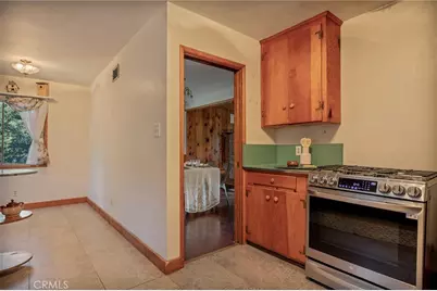 720 Rocky Loop, Crestline, CA 92325 - Photo 22