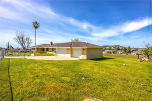 10022 Fremont, Yucaipa, CA 92399 - Photo 4