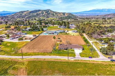 10022 Fremont, Yucaipa, CA 92399 - Photo 60