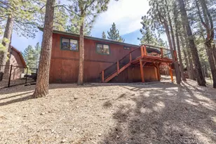 1121 Elmwood Pl, Big Bear City, CA 92314 - Photo 38