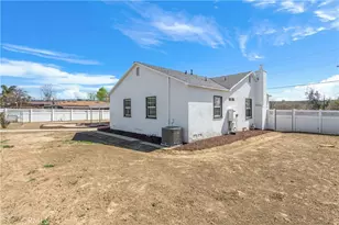 32376 Kentucky, Yucaipa, CA 92399 - Photo 30