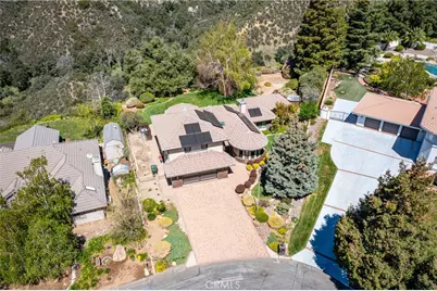 13046 Oak Crest, Yucaipa, CA 92399 - Photo 4