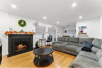 540 W 118th Street, Los Angeles, CA 90044 - Photo 34