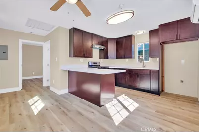 1972 Olive, Long Beach, CA 90806 - Photo 54