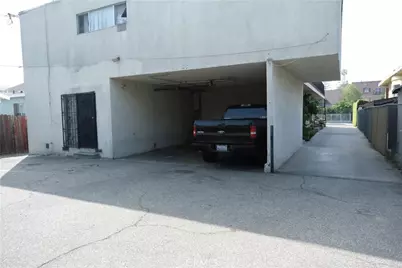 1465 W 25th, Los Angeles, CA 90007 - Photo 8