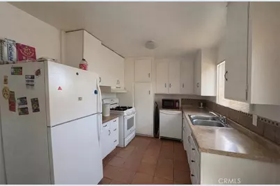 34217 Woods, Barstow, CA 92311 - Photo 4