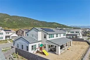 15825 Butterfly Dr, Fontana, CA 92336 - Photo 28