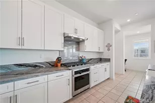 15825 Butterfly Dr, Fontana, CA 92336 - Photo 8