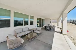 15825 Butterfly Dr, Fontana, CA 92336 - Photo 26