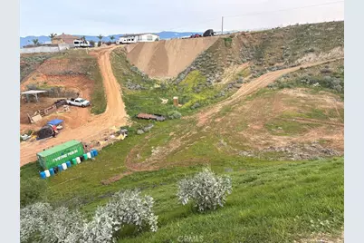 7111 Luane Trail, Colton, CA 92324 - Photo 2