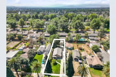 4390 Edgewood, Riverside, CA 92506 - Photo 30