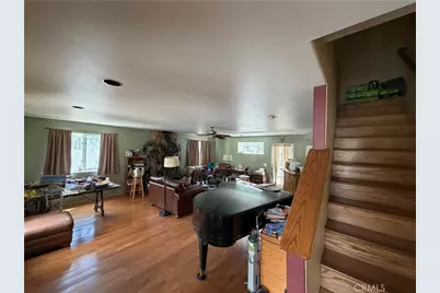 839 Apple, Wrightwood, CA 92397 - Photo 2