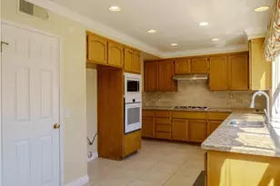 6853 Pandino Ct, Rancho Cucamonga, CA 91701 - Photo 12