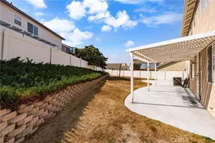 909 Heron Dr, Corona, CA 92879 - Photo 30