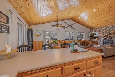 1639 Columbine, Big Bear City, CA 92314 - Photo 12