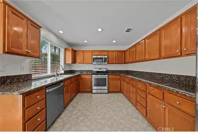11405 Magnolia Street, Corona, CA 92883 - Photo 20