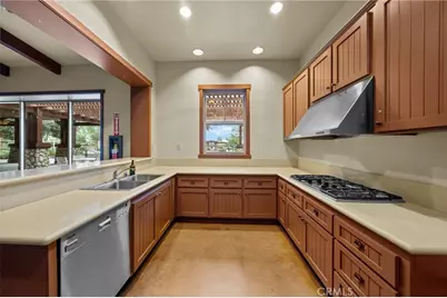 11405 Magnolia Street, Corona, CA 92883 - Photo 64