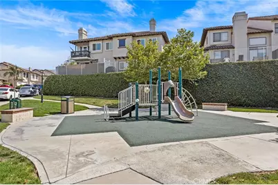 1559 San Fernando Drive, Corona, CA 92882 - Photo 4