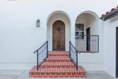 5825 Irving Avenue, La Crescenta, CA 91214 - Photo 4