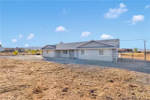 22337 Waalew, Apple Valley, CA 92307 - Photo 4