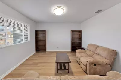 22337 Waalew, Apple Valley, CA 92307 - Photo 8