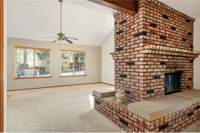 31713 Luring Pines, Running Springs, CA 92382 - Photo 8