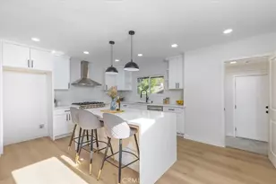 4793 Excelente Dr, Woodland Hills, CA 91364 - Photo 8