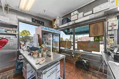 11025 Atlantic, Lynwood, CA 90262 - Photo 10