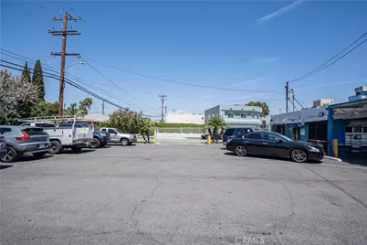 11025 Atlantic, Lynwood, CA 90262 - Photo 4