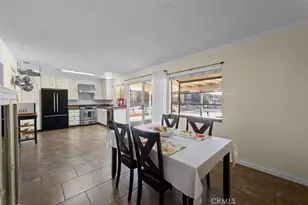 2078 Woodlawn, Corona, CA 92882 - Photo 4